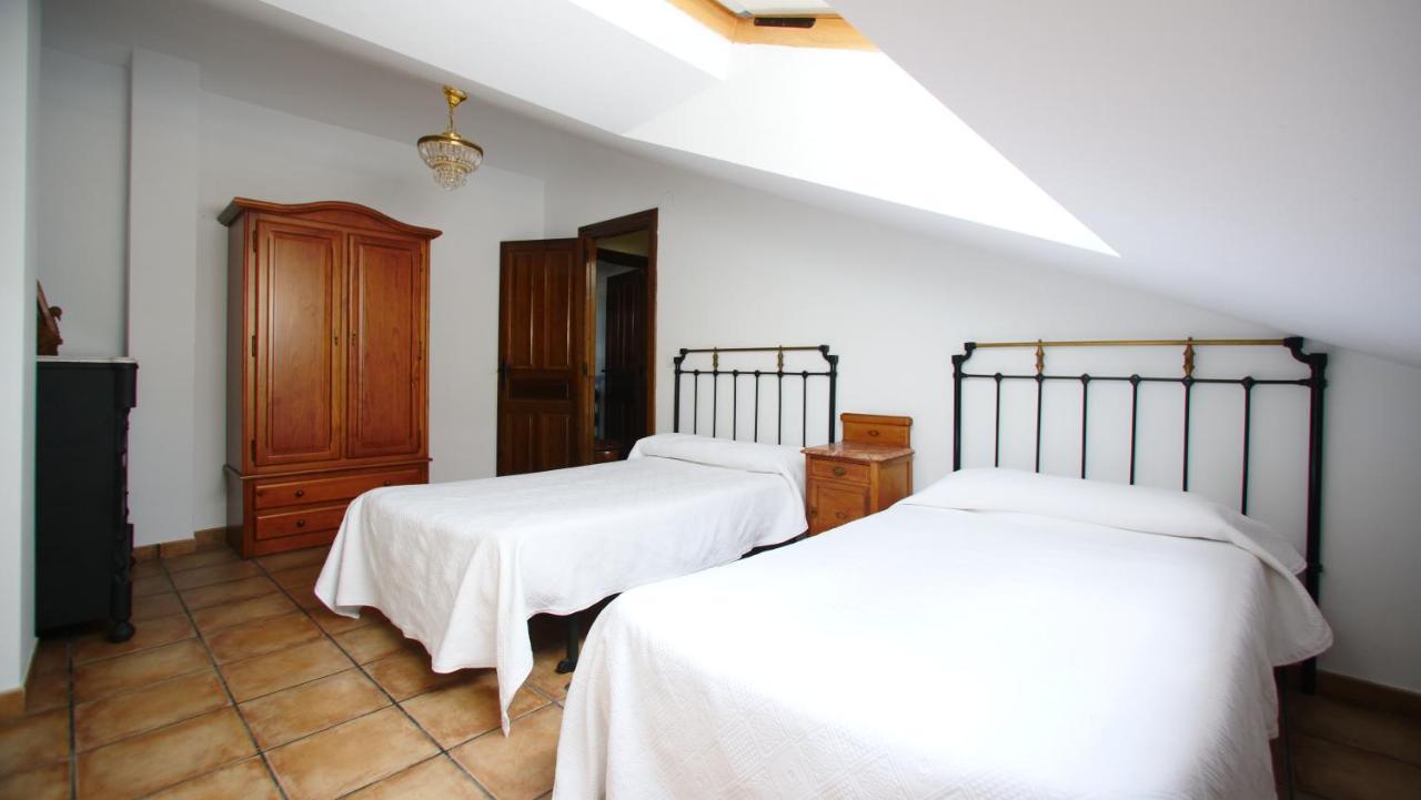 Casa Rural Plaza Vieja Saldaña Esterno foto
