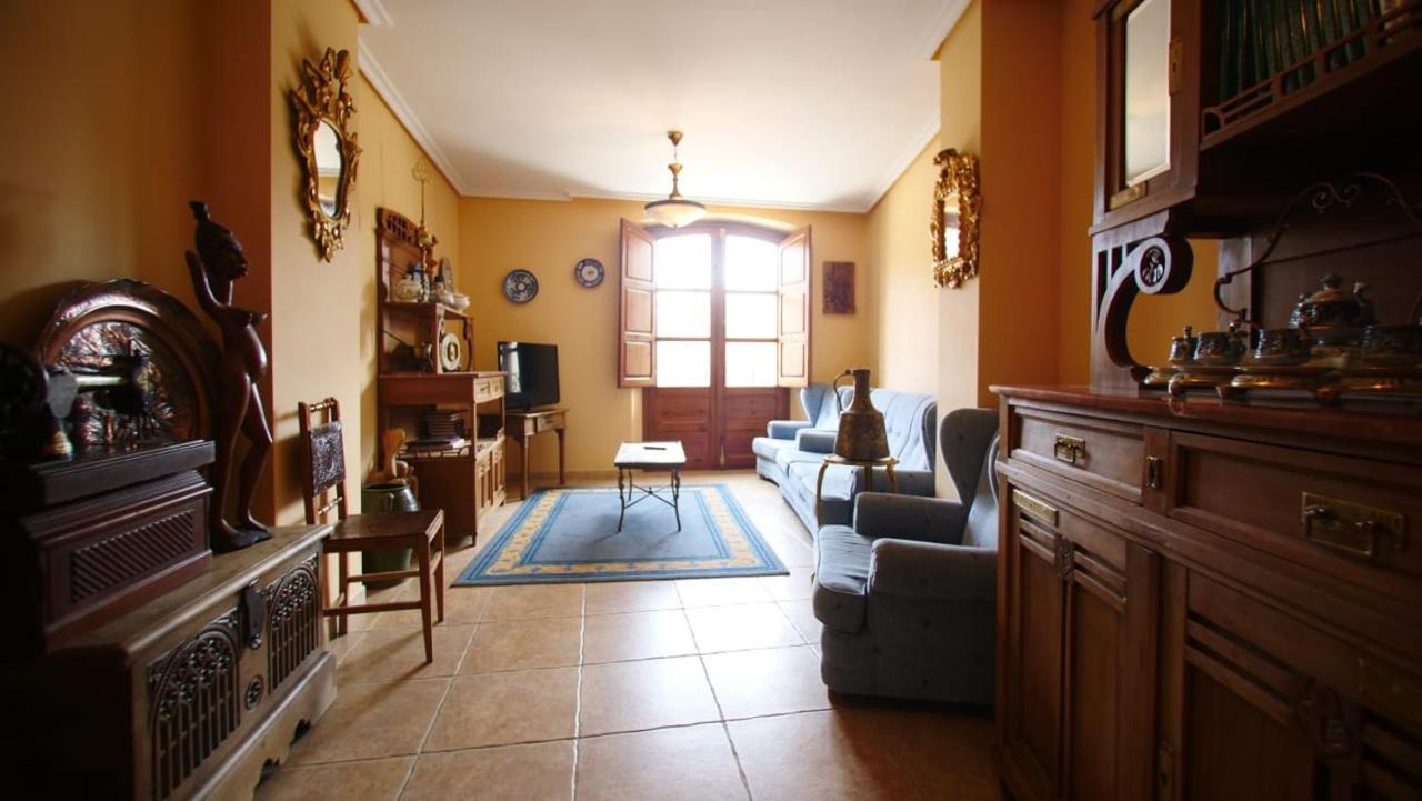 Casa Rural Plaza Vieja Saldaña Esterno foto
